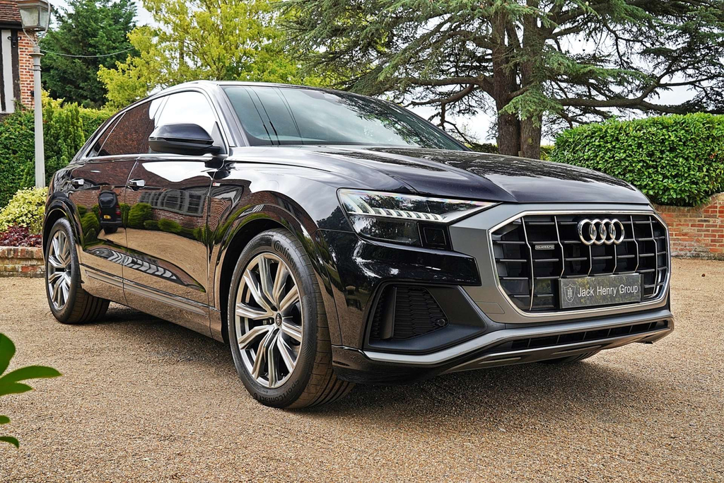 Audi Q8 Carbon Black 600 Ps Tiptronic White #10
