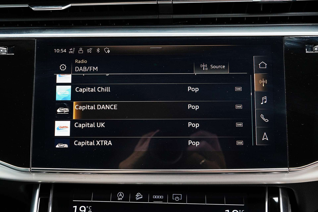 Audi Q8 Carbon Black 600 Ps Tiptronic White #23