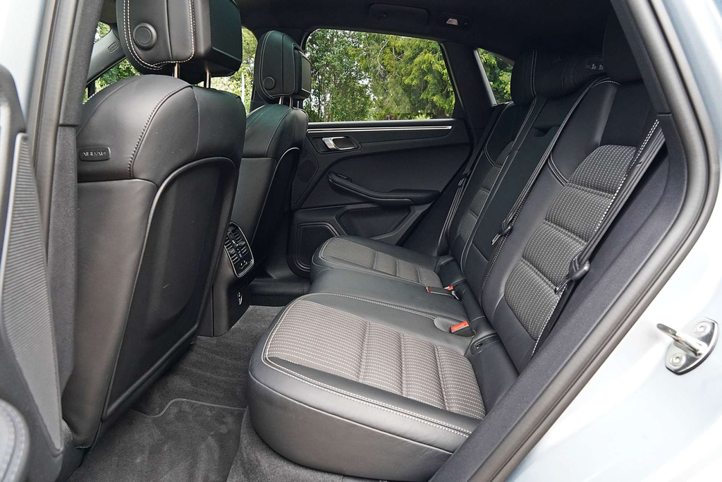 Porsche Macan T Pdk Euro 6 White #16