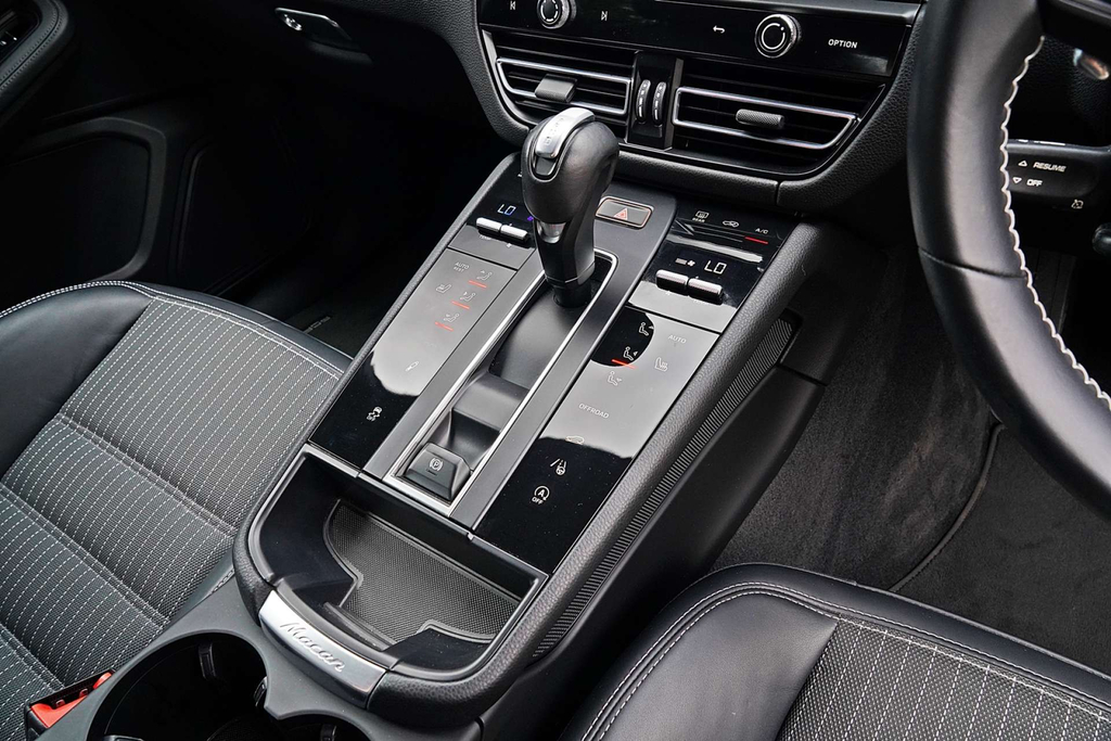 Porsche Macan T Pdk Euro 6 White #21