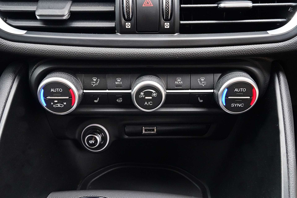 Alfa Romeo Giulia 2.0 Tb Sprint Blue #18