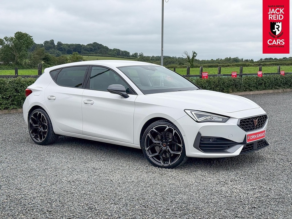 Cupra Leon Hatchback LMZ1347 White #6