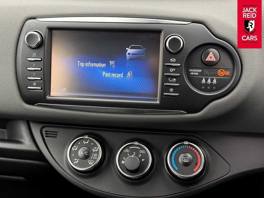 Toyota Yaris 1.5 Vvt-i Icon #15