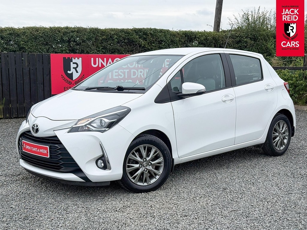 Toyota Yaris 1.5 Vvt-i Icon #1