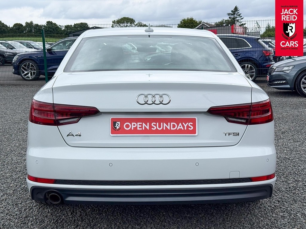 Audi A4 Saloon White #3