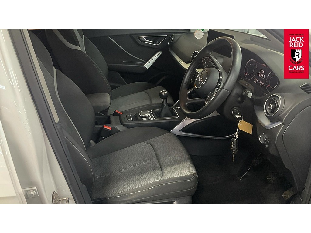 Audi Q2 Suv LC17AXS White #2