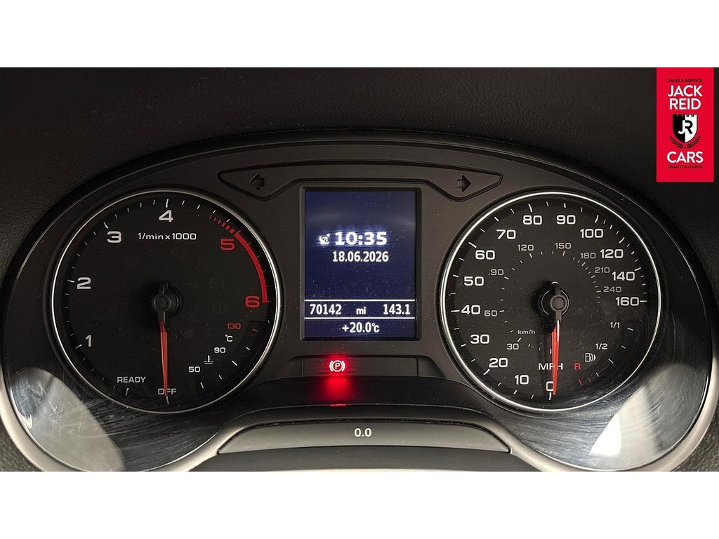 Audi Q2 Suv Grey #3