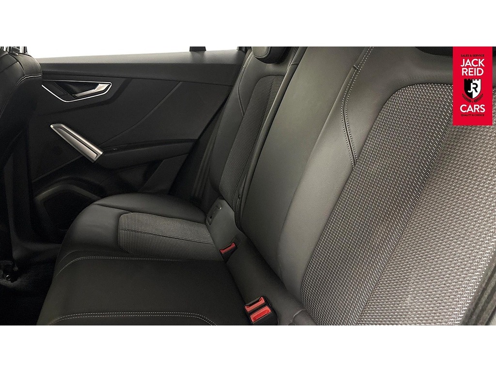 Audi Q2 Suv Grey #6