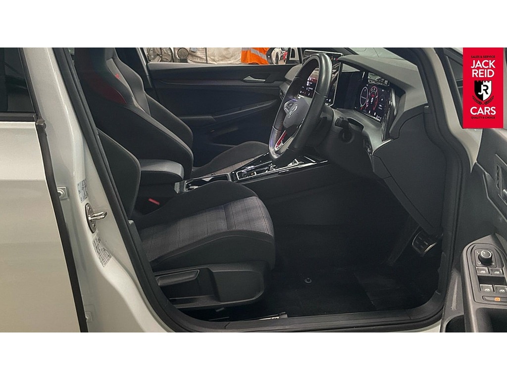 Volkswagen Golf Hatchback MA74KJO White #2