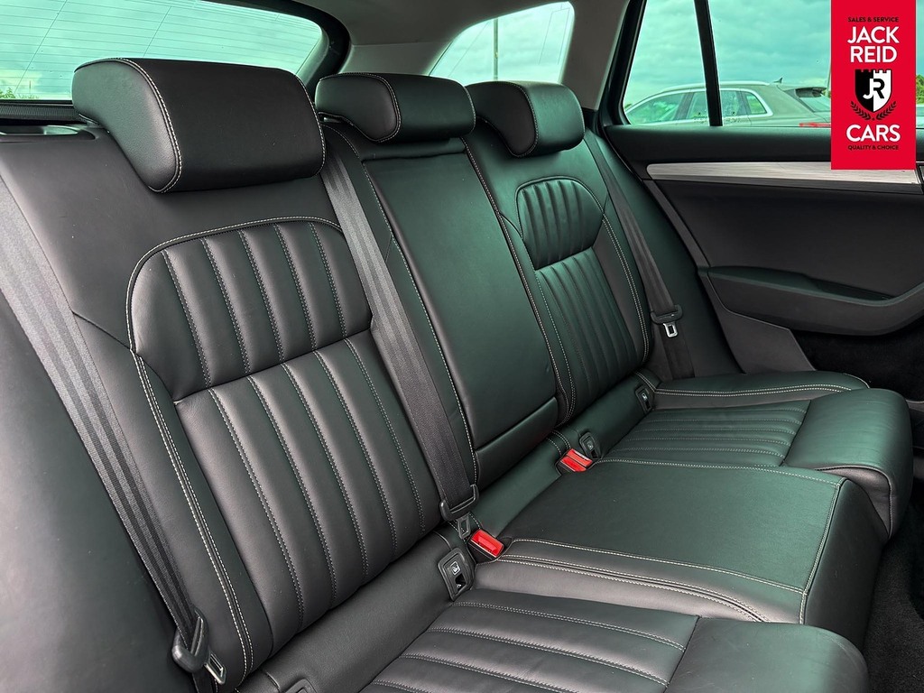 Skoda Superb Sportline Plus IV 1.4 #9