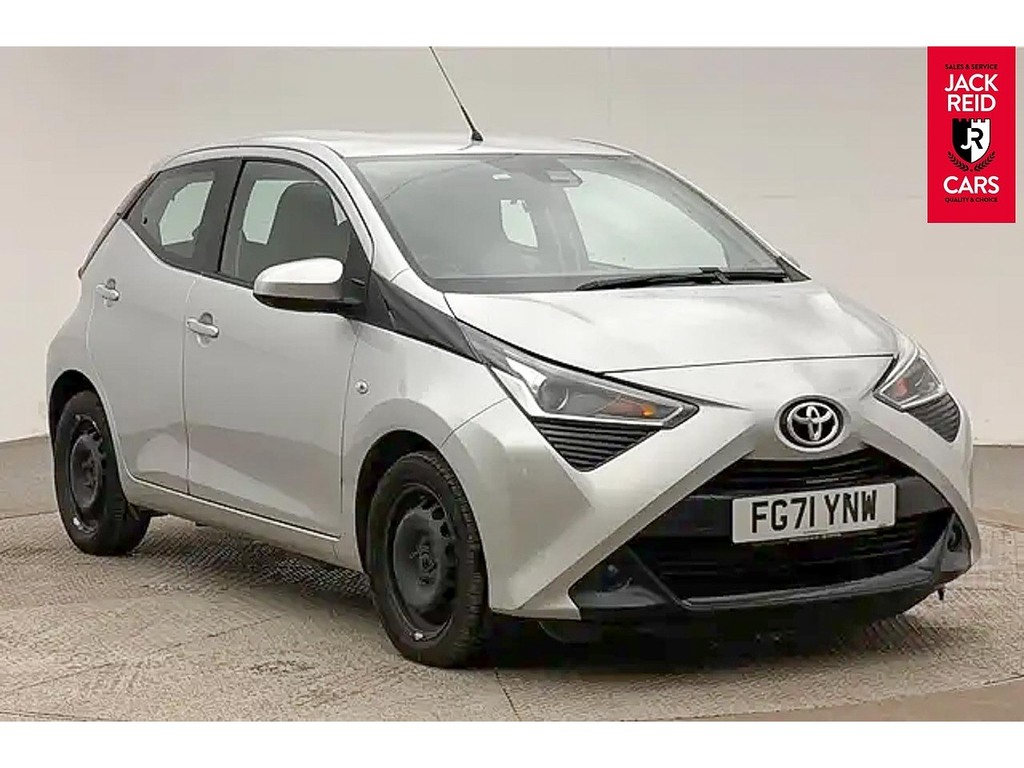 Toyota Aygo Hatchback Silver