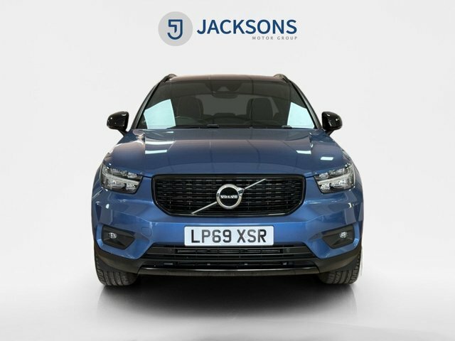 Volvo XC40 1.5 T3 R-design Suv Euro 6 S S LP69XSR Blue #3
