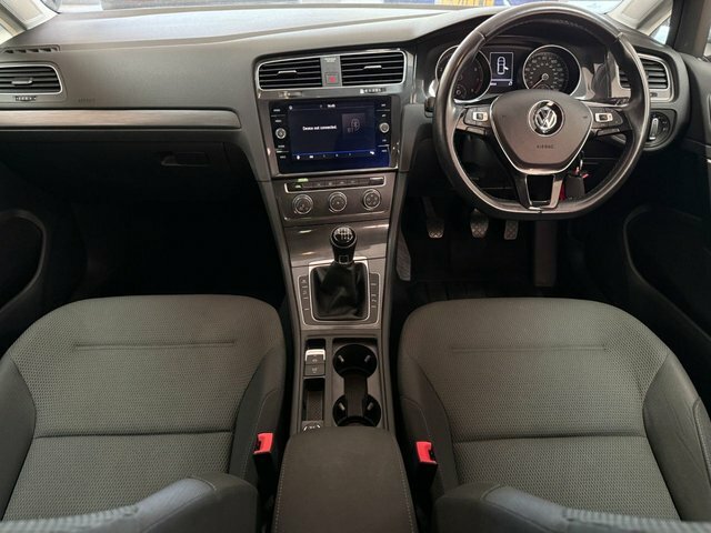 Volkswagen Golf 1.5 Tsi Evo Match Hatchback Euro AF69OFO Silver #2