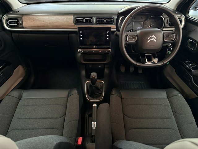 Citroen C3 1.2 Puretech Max Hatchback Euro MT24UOR Black #2