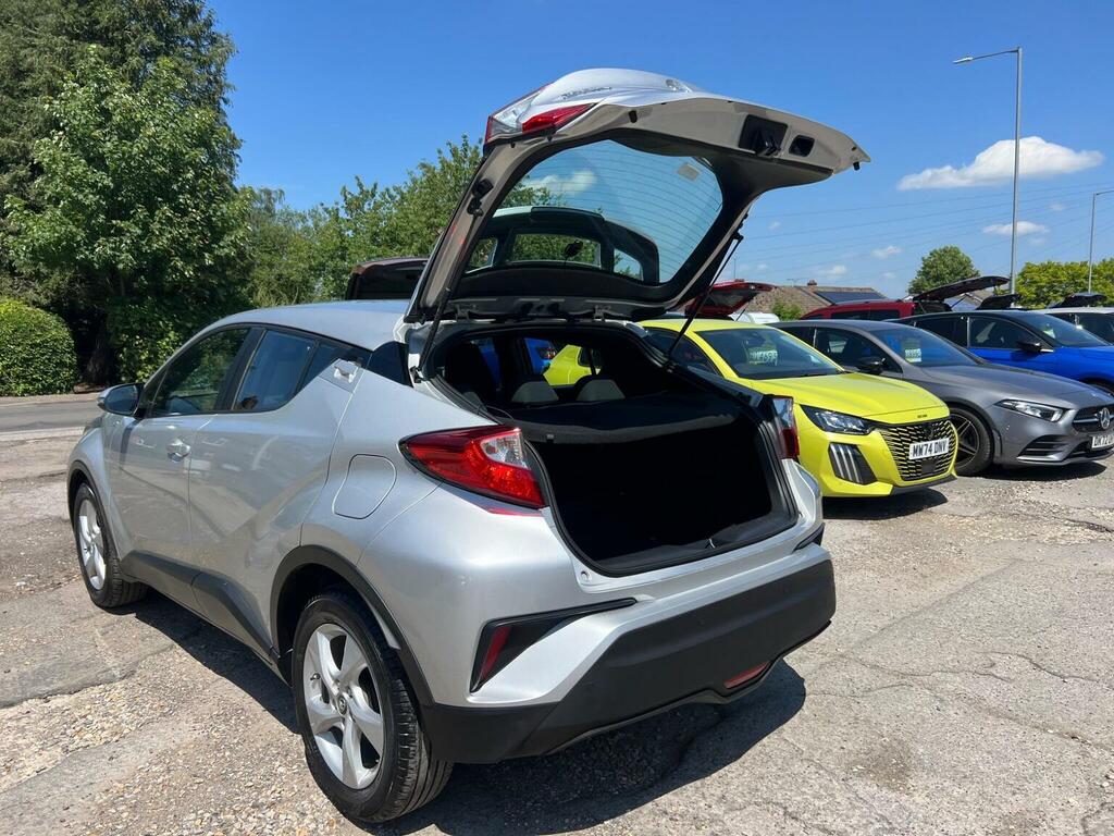 Toyota C-Hr 1.8 Vvt-h Icon Cvt Euro 6 Ss Silver #2