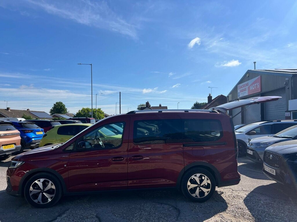 Ford Tourneo Connect 2.0 Ecoblue Active Dct Euro 6 Ss Red #6