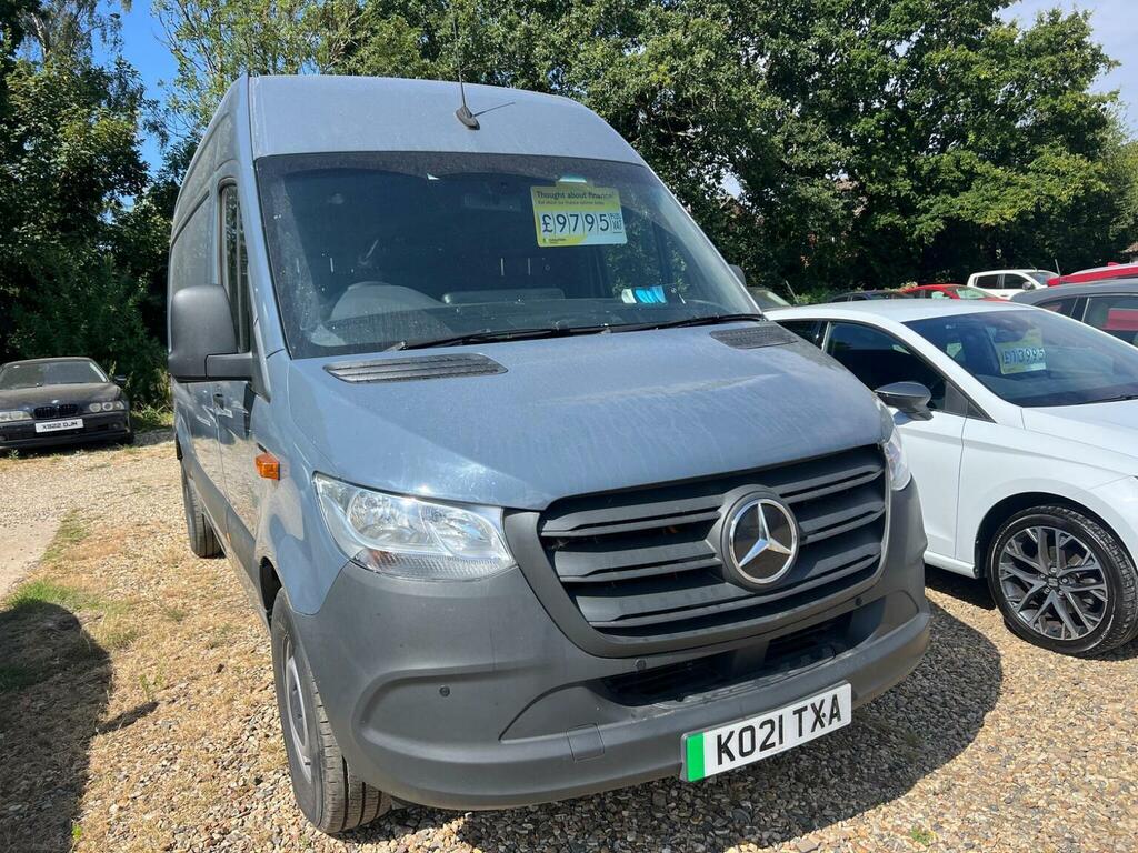 Mercedes-Benz eSprinter 85Kw 55Kwh Progressive Van White #32