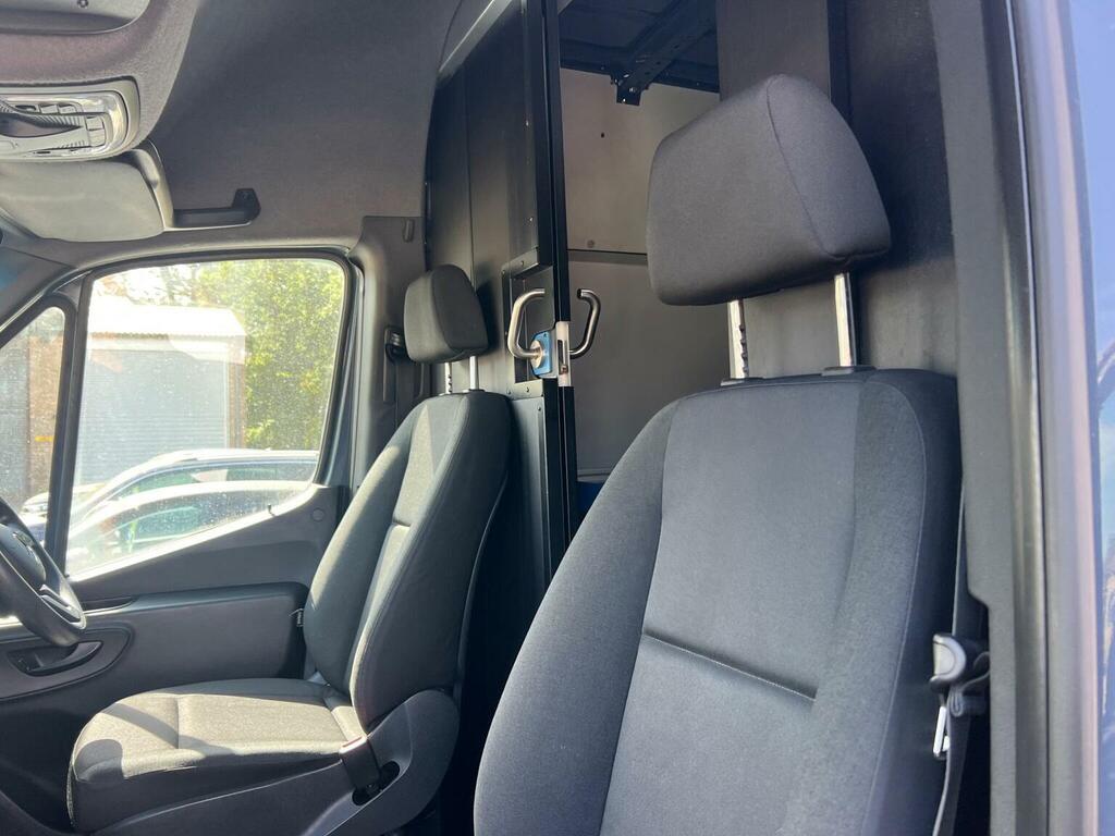 Mercedes-Benz eSprinter 85Kw 55Kwh Progressive Van White #54