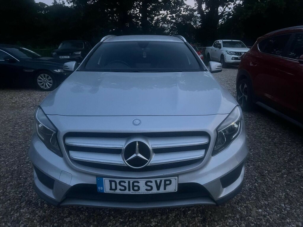 Mercedes-Benz GLA Class 2.1 Gla220d Amg Line 7G-dct 4Matic Euro 6 Ss Silver #4