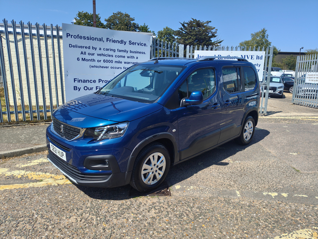 Peugeot Rifter Horizon Wheel Chair Access 