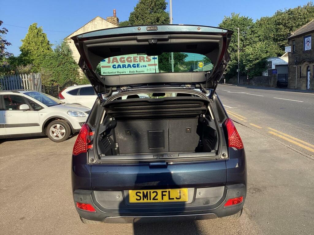 Peugeot 3008 Sport Hdi Red #12