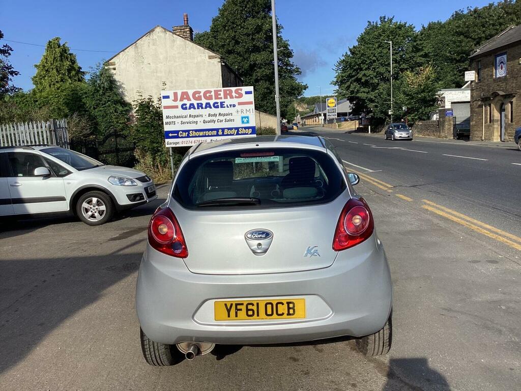 Ford KA Hatchback 1.2 Zetec Euro 4 201111 Red #9