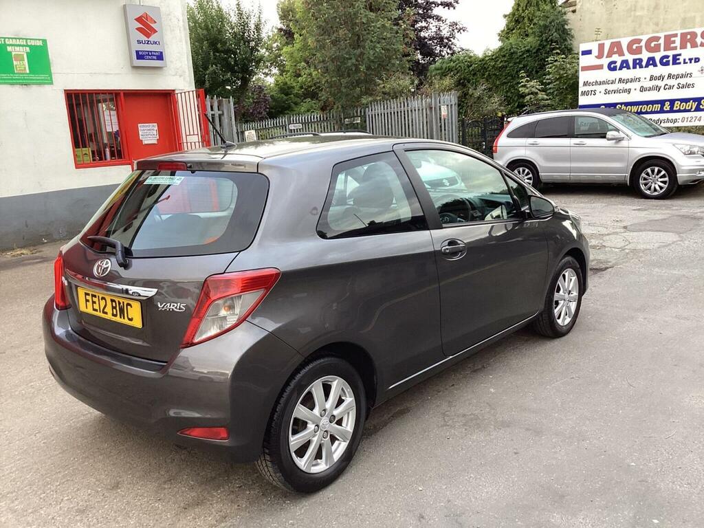 Toyota Yaris 1.33 Dual Vvt-i Tr Euro 5 201212 Grey #5