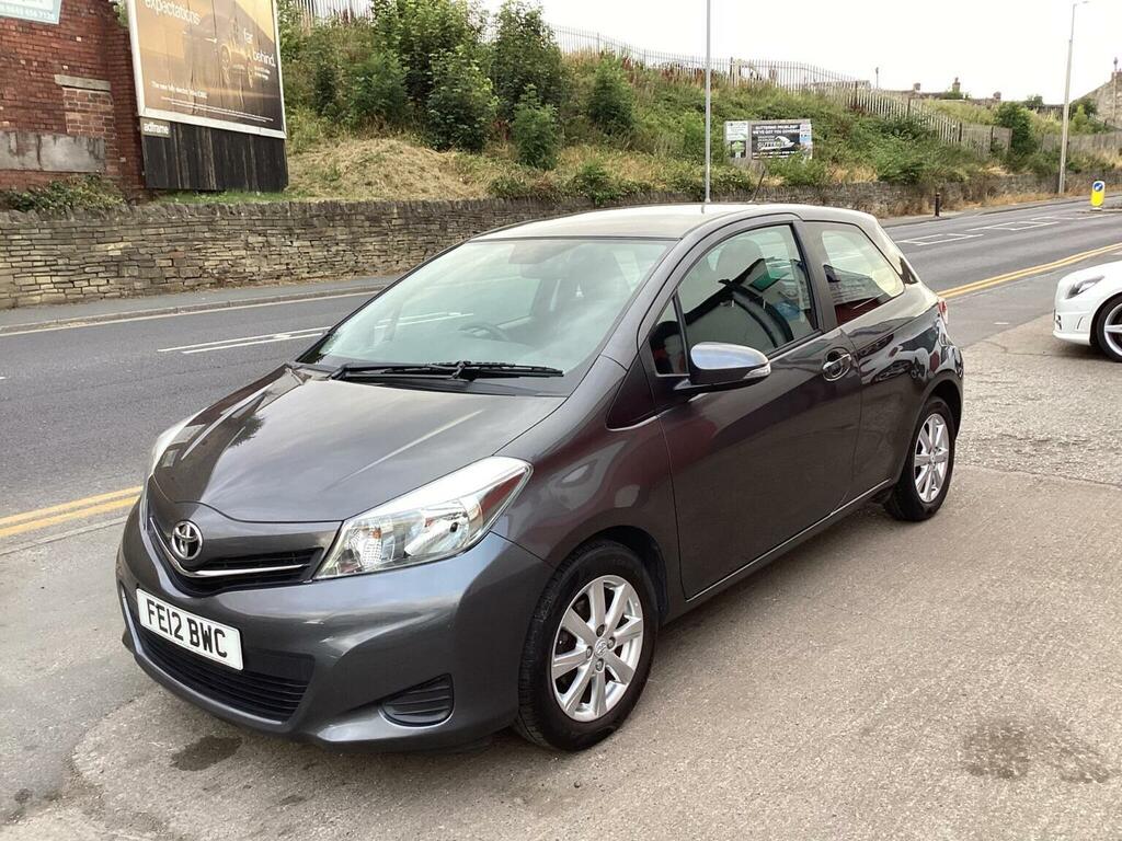 Toyota Yaris 1.33 Dual Vvt-i Tr Euro 5 201212 Grey #2