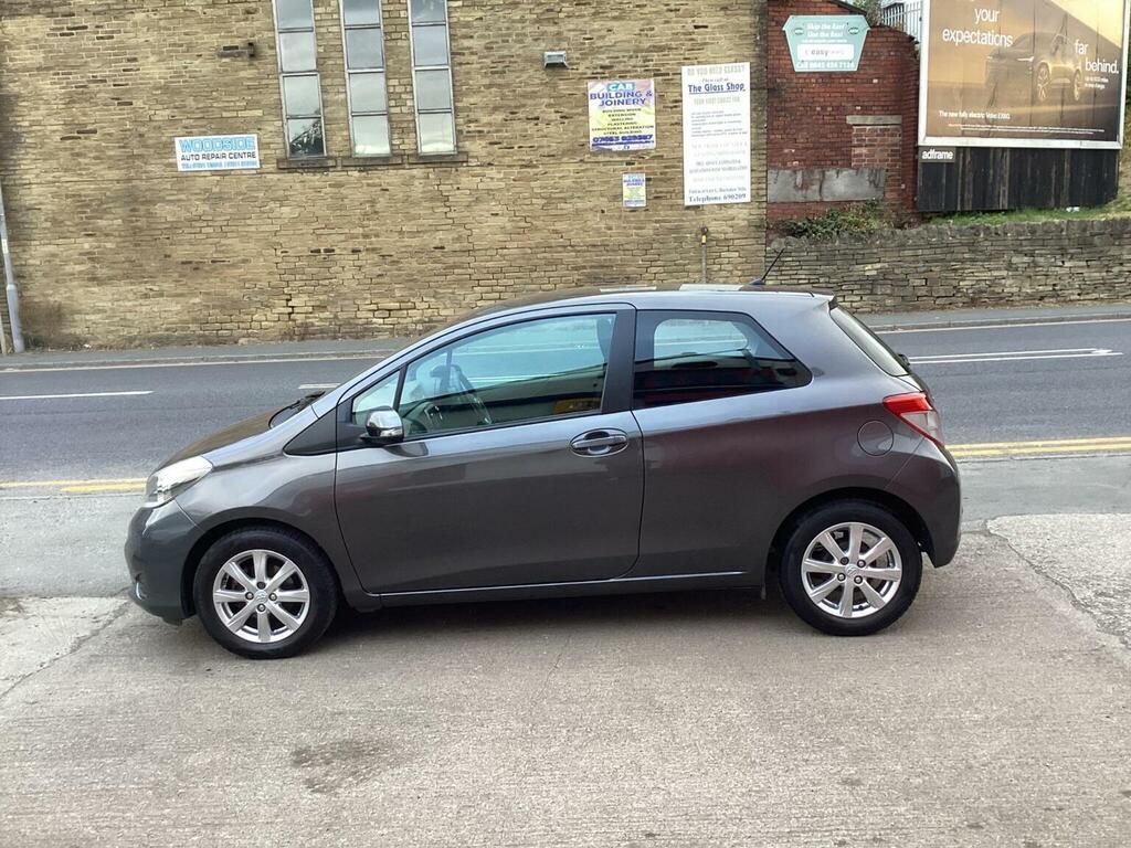 Toyota Yaris 1.33 Dual Vvt-i Tr Euro 5 201212 Grey #6