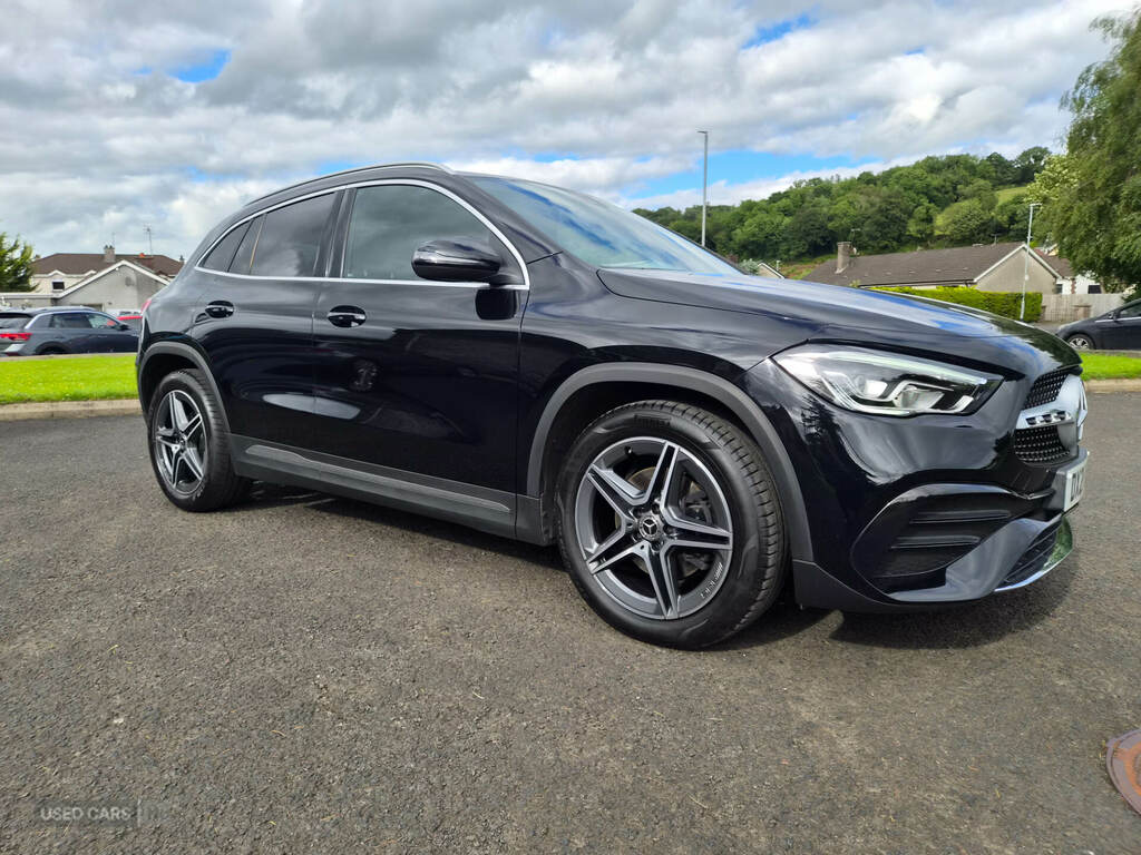 Mercedes-Benz GLA Class Gla 200D Amg Line Black