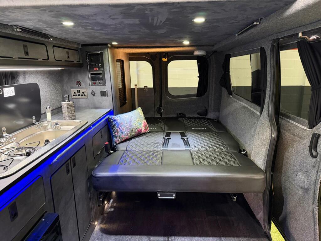 Renault Trafic Campervan 202373 Black #2