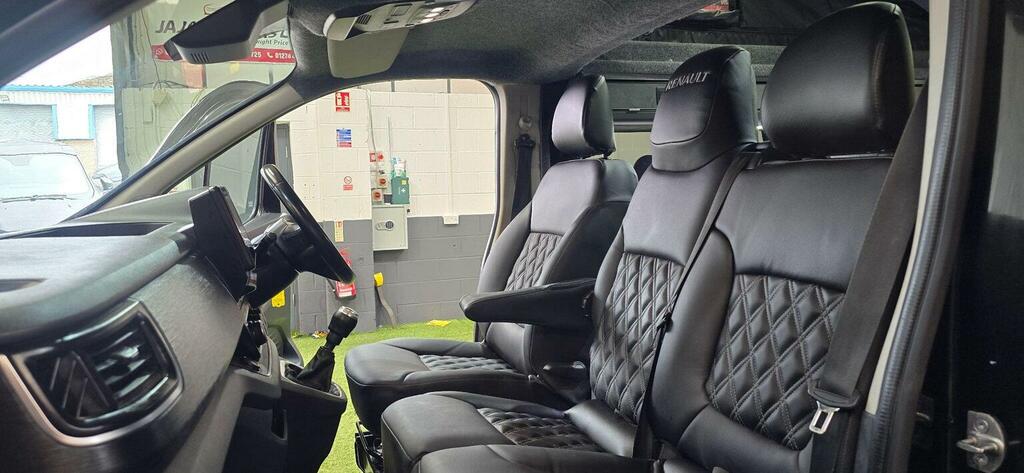 Renault Trafic Wav Wheelchair Access Vehicle 5 Seats Lwb L2h1 7K Grey #26