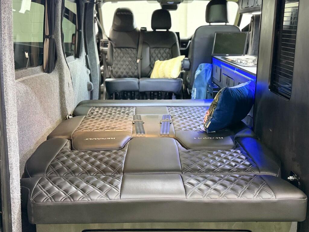 Renault Trafic Wav Wheelchair Access Vehicle 5 Seats Lwb L2h1 7K Grey #50