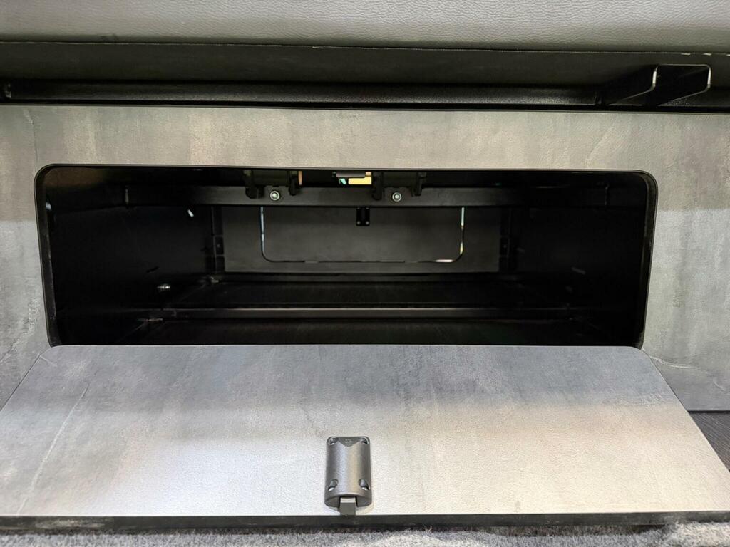 Renault Trafic Wav Wheelchair Access Vehicle 5 Seats Lwb L2h1 7K Grey #38