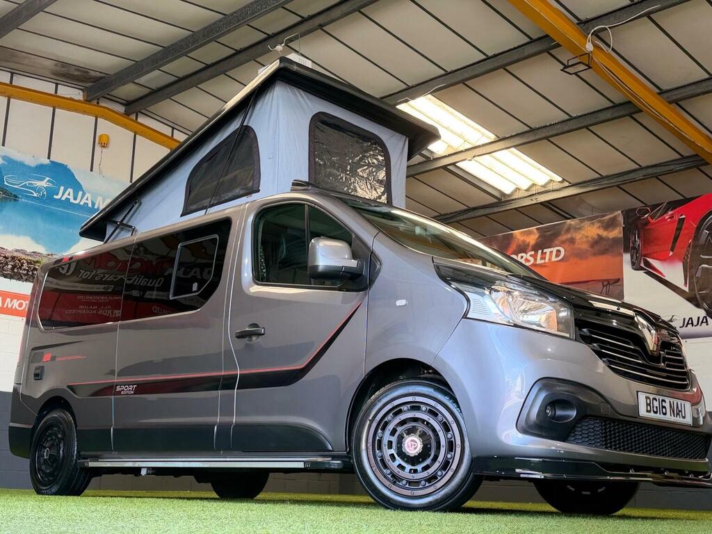 Renault Trafic Mpv White #50