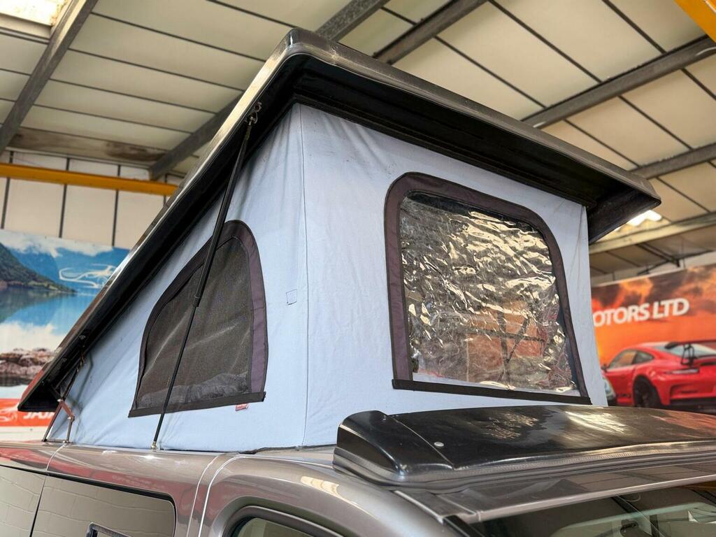 Renault Trafic Mpv White #32