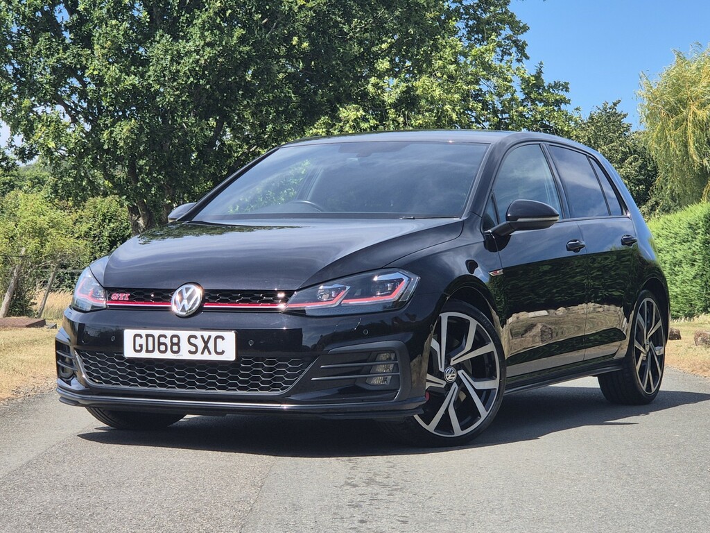Volkswagen Golf 2.0 Tsi Gti Performance Black