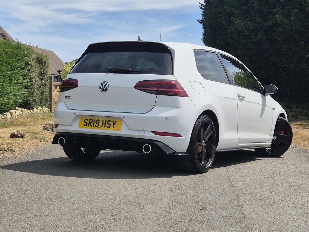Volkswagen Golf 2.0 Tsi Gti Performance SR19HSY White #2