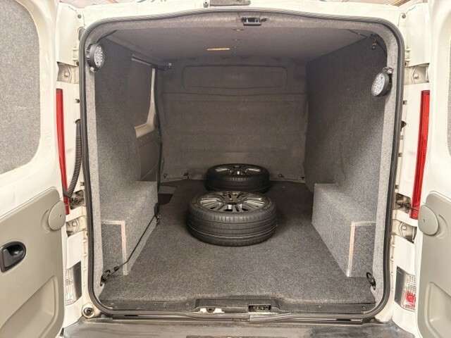Renault Trafic 2.0 Td Dci Sl27 Sport Wheelchair Access Vehicle Grey #13