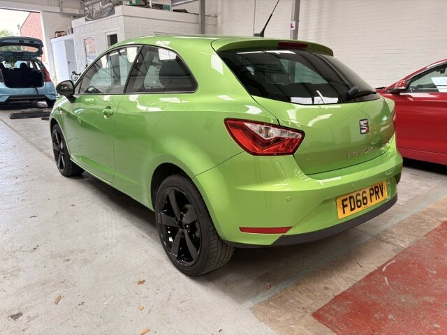 Seat Ibiza Hatchback 1.0 Ecotsi Se 2016 FD66PRV Green #3