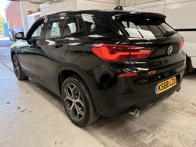 BMW X2 2.0 X2 Sdrive18d Sport Black #3