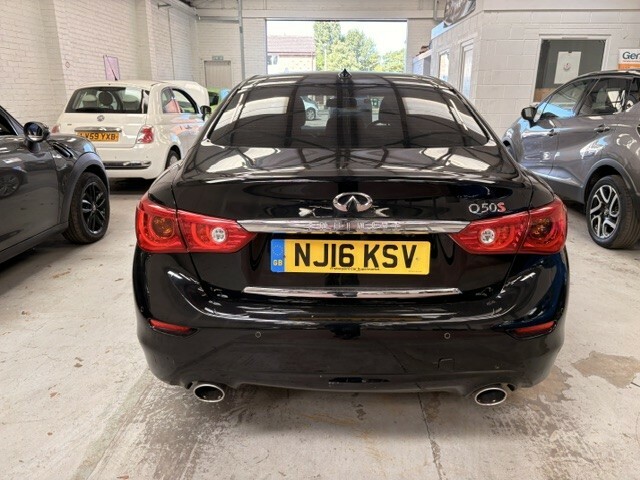 Infiniti Q50 Saloon 2.2 D Sport 2016 Black #6