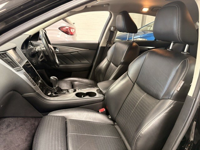 Infiniti Q50 Executive D Grey #8