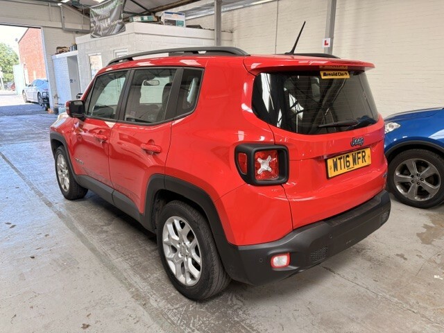 Jeep Renegade Suv 1.4 Renegade My16 1.4 Multiair Ii 140Hp Longit Red #3