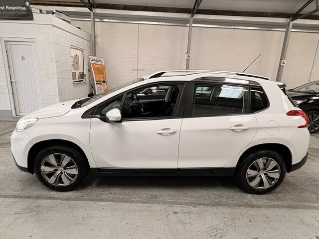 Peugeot 2008 Allure E-hdi  #7