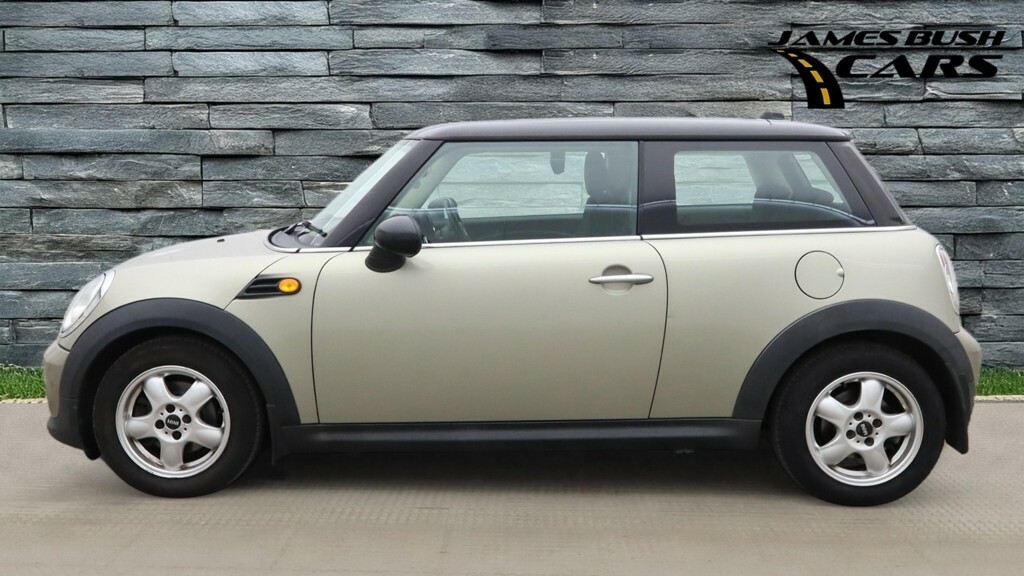 Mini Hatch 1.6 Cooper D Hatch Silver #6