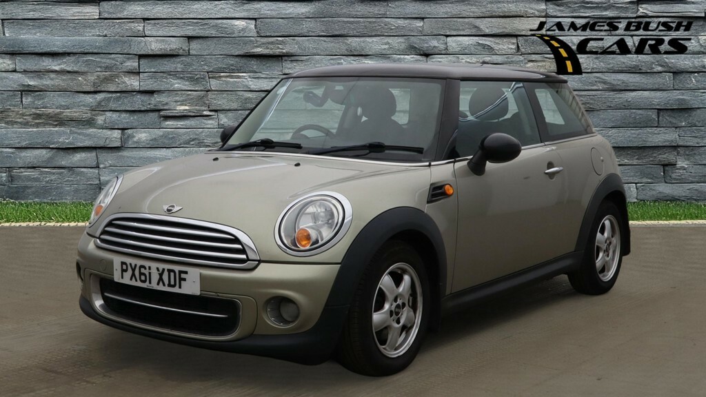 Mini Hatch 1.6 Cooper D Hatch Silver #2