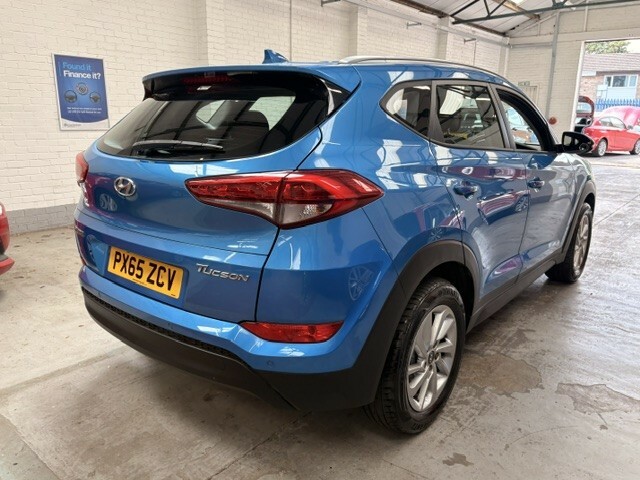 Hyundai Tucson Suv 1.7 Crdi Blue Drive Se Nav 2015 PX65ZCV Blue #4