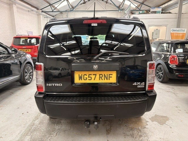 Dodge Nitro 2.8 Crd Se WG57RNF Black #6