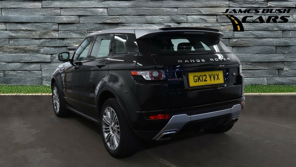 Land Rover Range Rover Evoque Suv 2.0 Si4 Dynamic 2012 Black #3